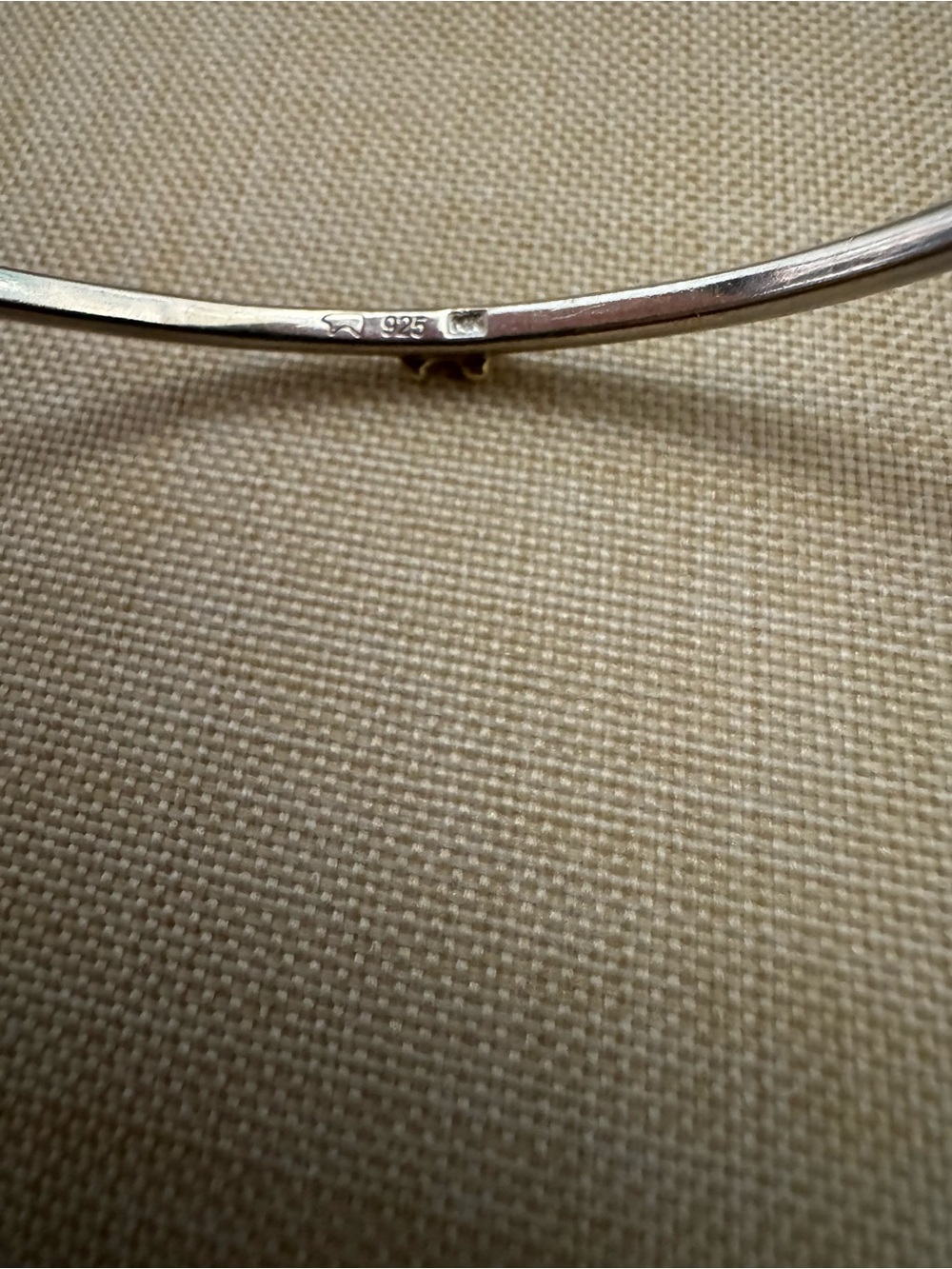 Minimalist Silver-Tone Women's Bangle Bracelet - Picture 3 of 3